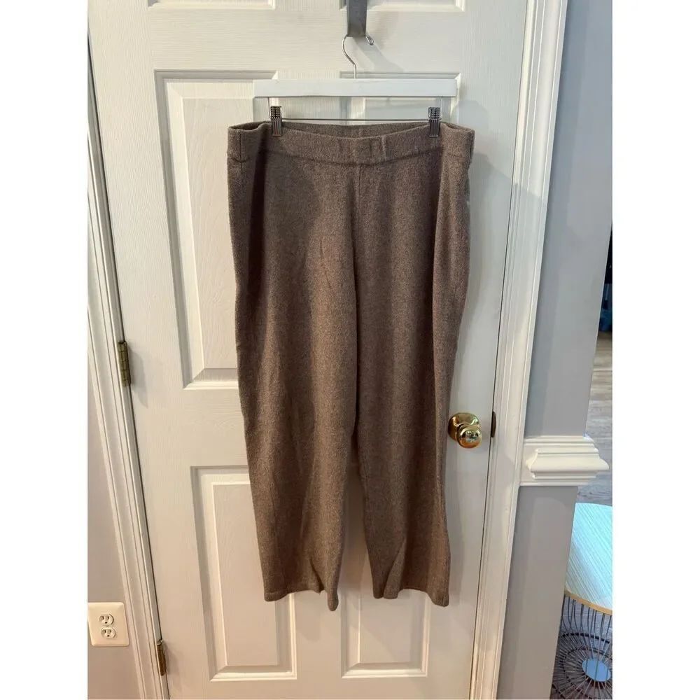 Chicos Light Brown Pull On Sweater Pants sz 3 or XL EUC
